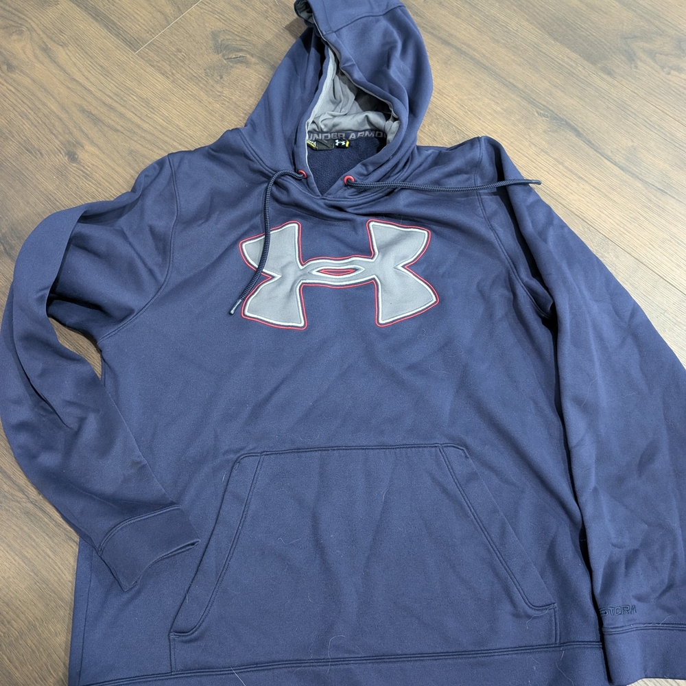 Under Armour Men's Navy Blue Hoodie